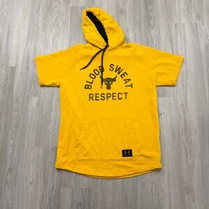 Under Armour Yellow Hooded Short-Sleeve Sweatshirt with Black Print